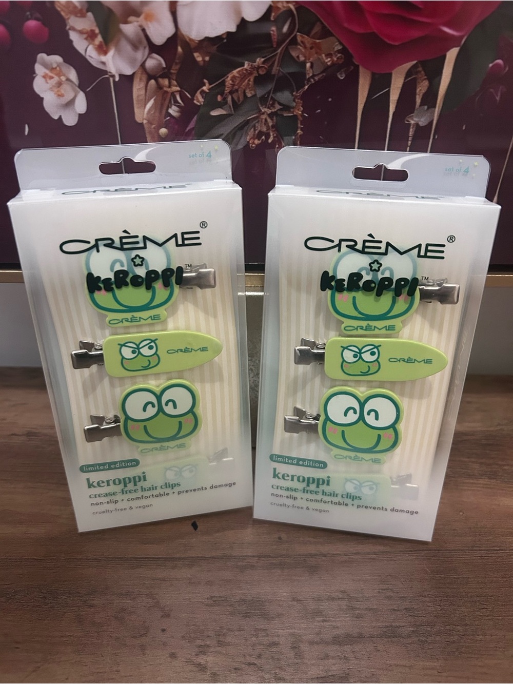 CRÈME Keroppi Green Frog Hair Clips (2 boxes)